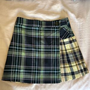 NWT Urban Outfitters Plaid Pleated Mini Skirt